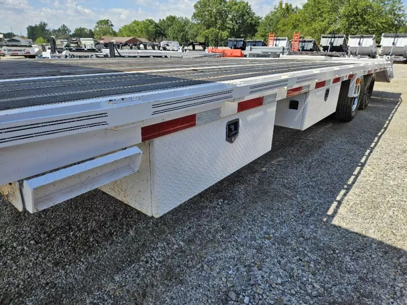 used Equipment / Flatbed Trailers Diamond C Trailers  for sale, in Broken Arrow, OK Thumbnail 17
