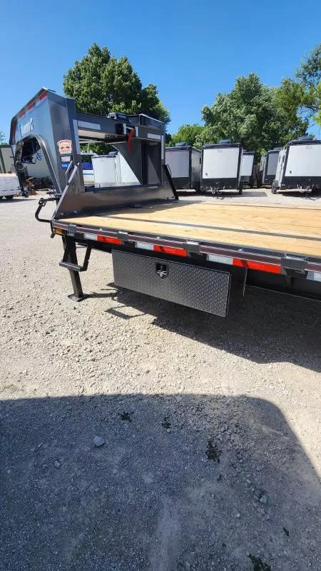 new Equipment / Flatbed Trailers Diamond C Trailers  for sale, in Broken Arrow, OK Thumbnail 7