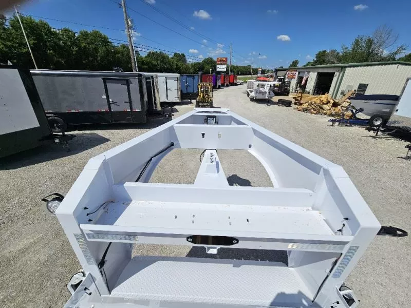 new Tilt Trailers Diamond C Trailers  for sale, in Broken Arrow, OK Thumbnail 18
