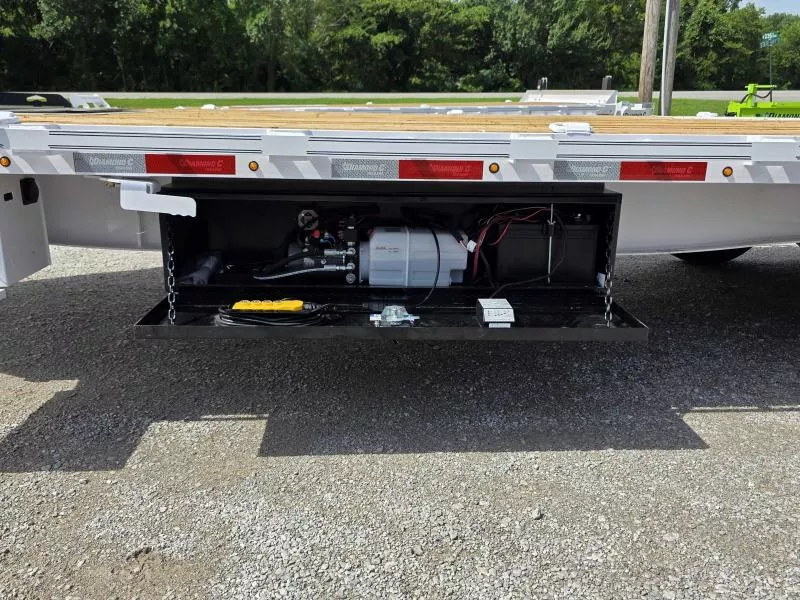 new Tilt Trailers Diamond C Trailers  for sale, in Broken Arrow, OK Thumbnail 39