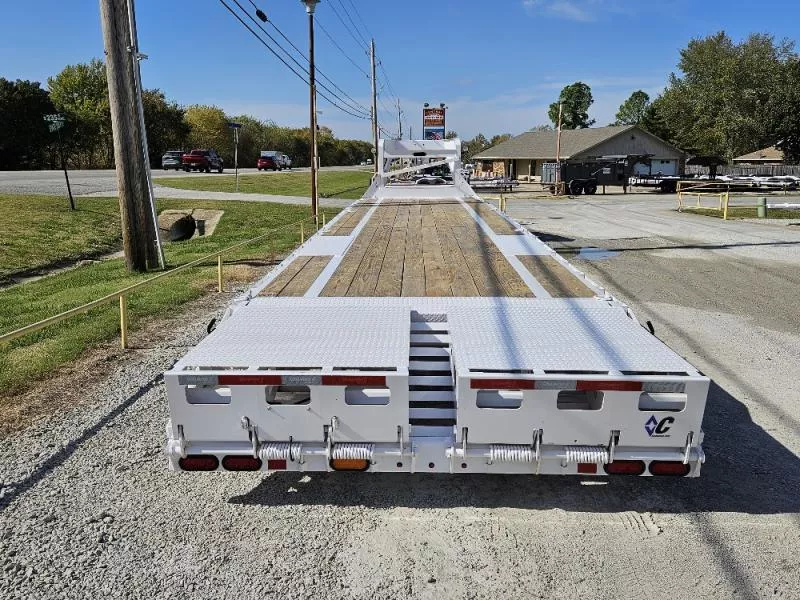 used Equipment / Flatbed Trailers Diamond C Trailers  for sale, in Broken Arrow, OK Thumbnail 4