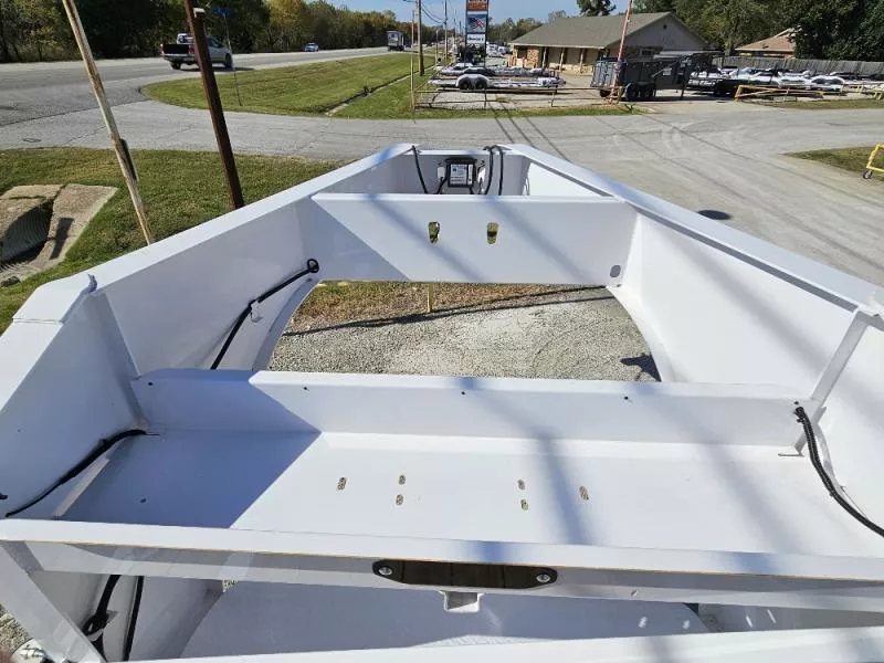 used Equipment / Flatbed Trailers Diamond C Trailers  for sale, in Broken Arrow, OK Thumbnail 25