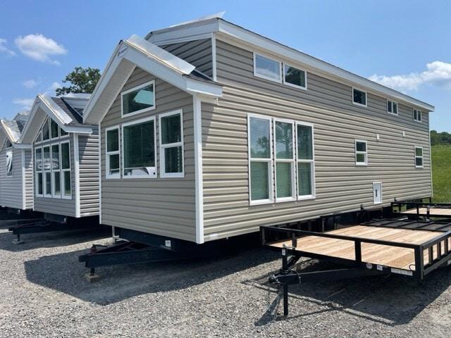 new Park Models Kropf Lakeside for sale, in Rocky Mount, VA Thumbnail 3