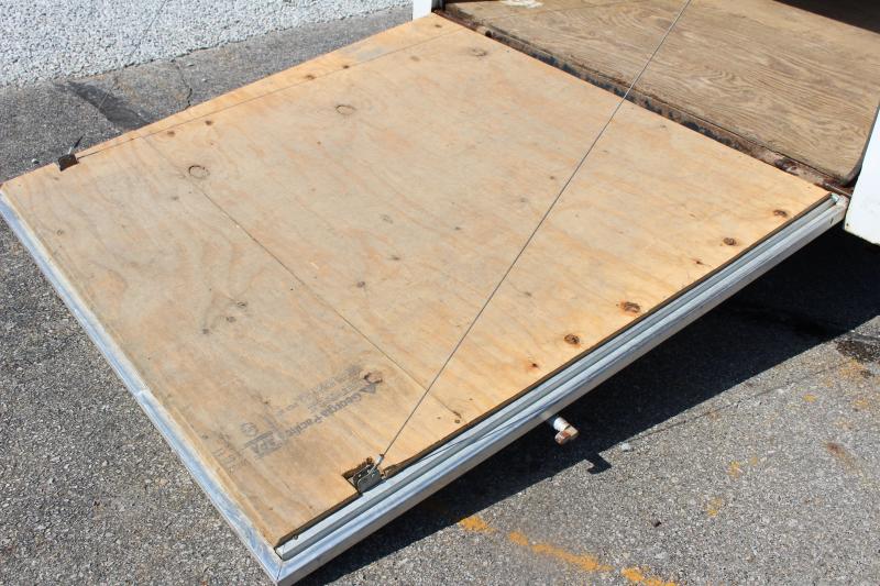 used Cargo (Enclosed) Trailers Wells Cargo  for sale, in Newbury, OH Thumbnail 16