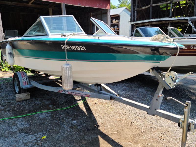 1992 Invader V-177 Bow Rider with 135hp Mercruiser 1992 Invader V-177 Bow Rider with 135hp Mercruiser