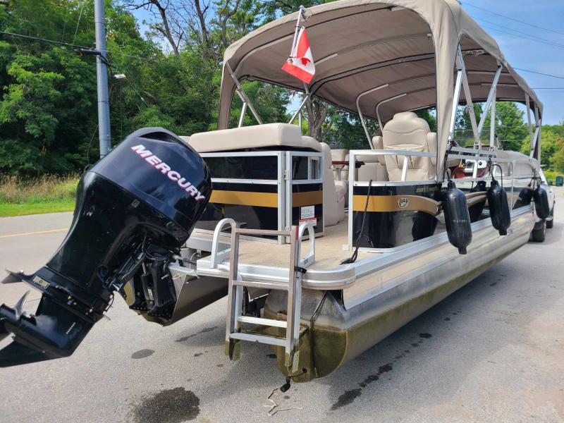 2010 Princecraft Versailles 23 Pontoon Boat Brown's Marina in Elgin