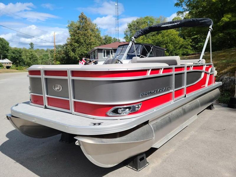 2021 Princecraft Vectra 21 RL Speed Pontoon Boat 2021 Princecraft Vectra 21 RL Speed Pontoon Boat