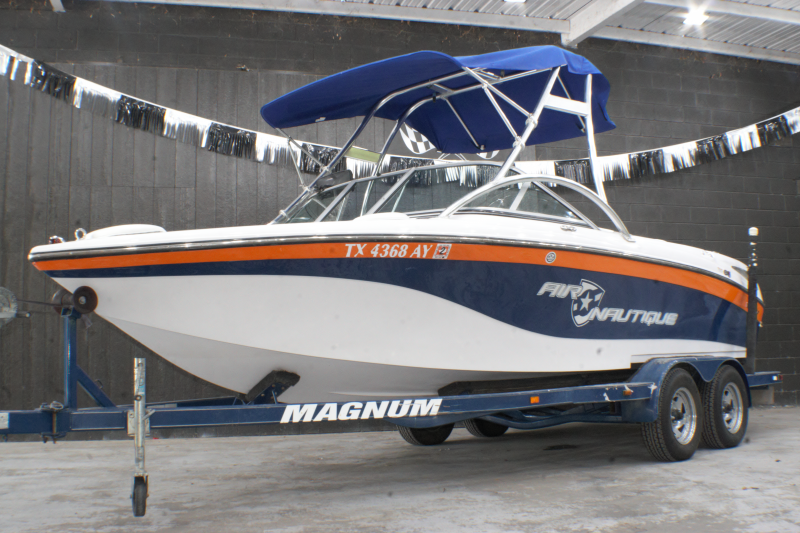 2008 Correct Craft Air Nautique Crossover 211TE Ski/Wakeboard 2008 Correct Craft Air Nautique Crossover 211TE Ski/Wakeboard