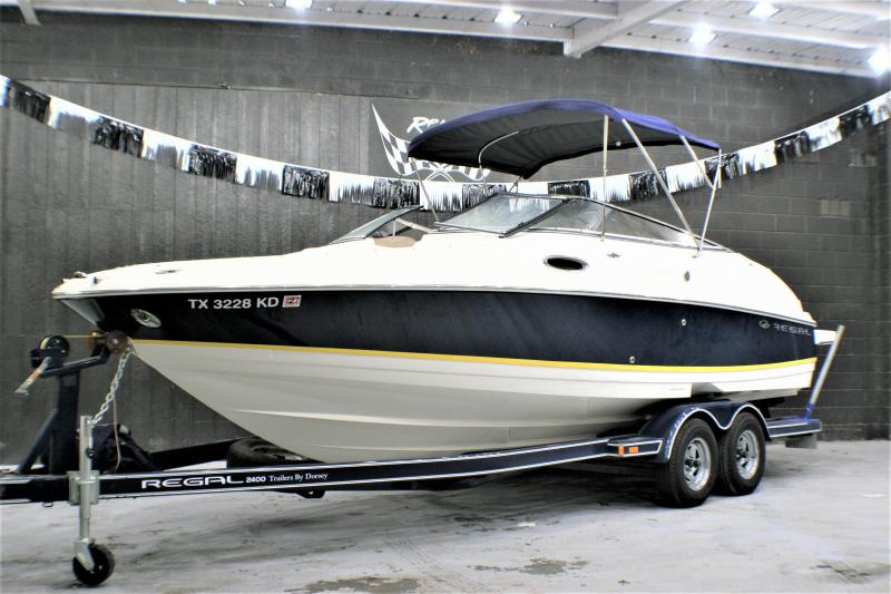 2003 Regal Boats 2400 Runabout Boat 2003 Regal Boats 2400 Runabout Boat