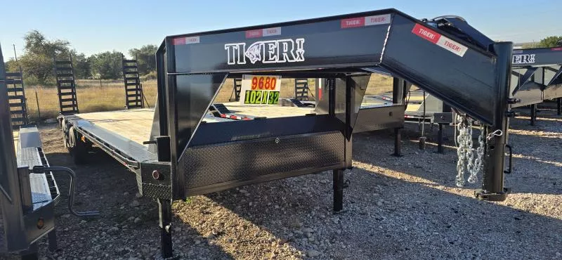 2025 Tiger - Drive Over Fender - 28'- 21K GVWR - Equipment Trailer