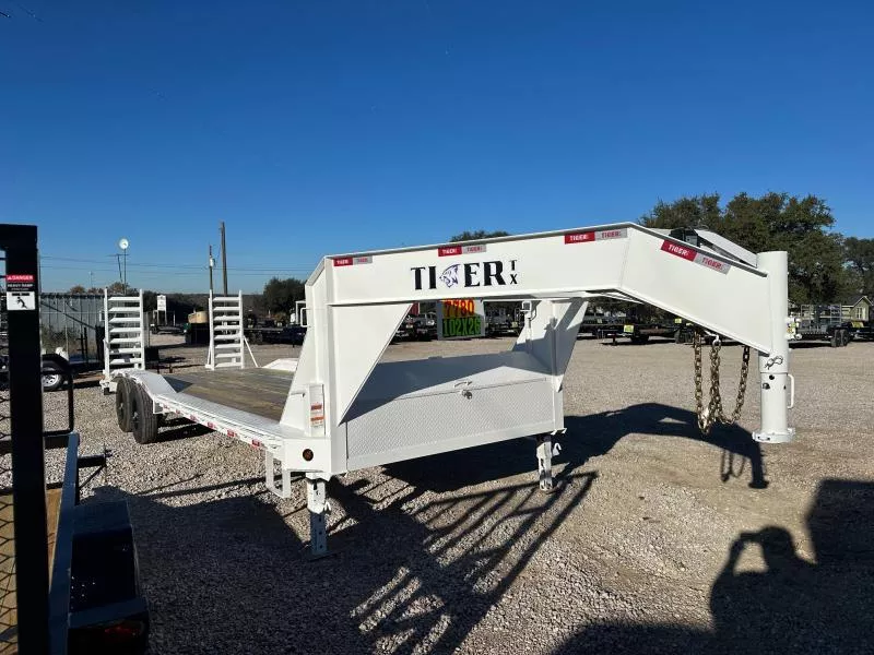 2026 Tiger - 102"x26' - Drive Over Fender Trailer