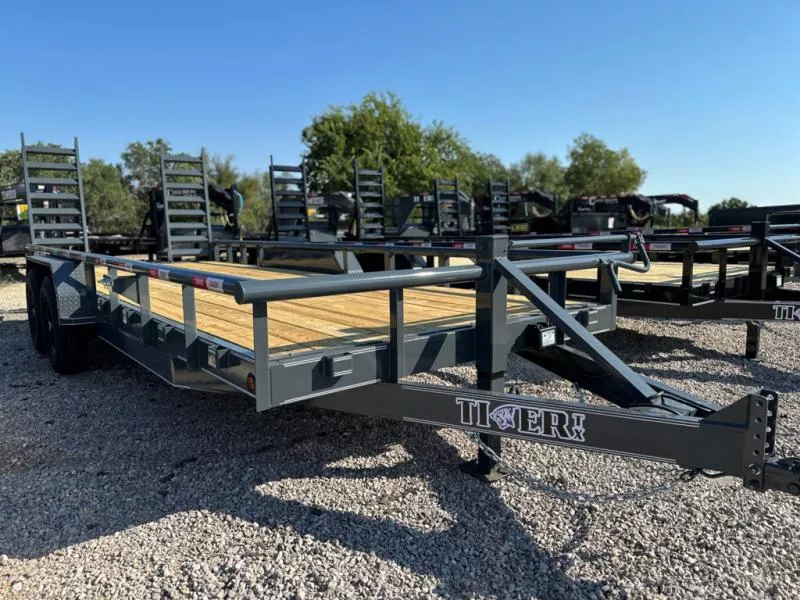 2026 Tiger Trailers 83" X 18' - HD Pipetop
