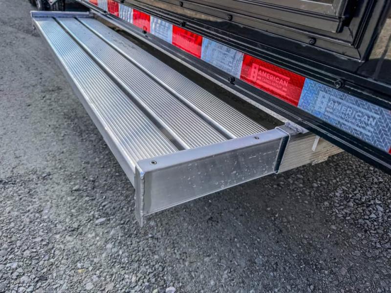 new Car Haulers / Racing Trailers Haulmark  for sale, in Science Hill, KY Thumbnail 8