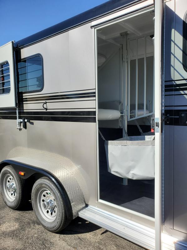 2023 Hawk Trailers Model 100 Elite Horse Trailer Harcourt Trailers