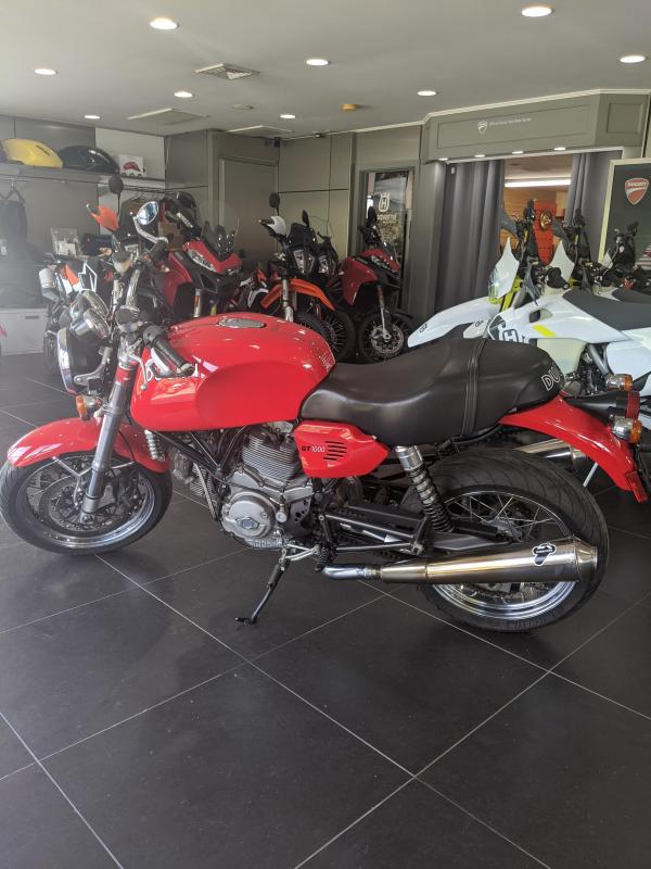 2010 Ducati GT 1000 Motorcycle 2010 Ducati GT 1000 Motorcycle