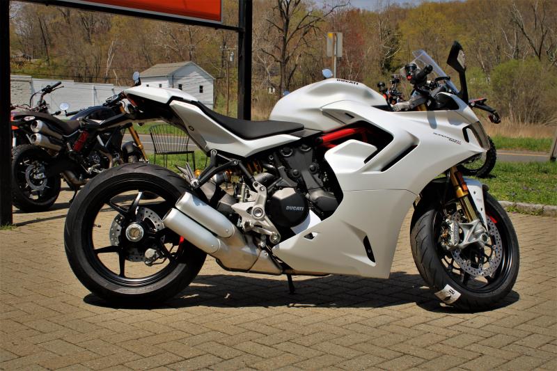 2021 Ducati Super Sport 950 S 2021 Ducati Super Sport 950 S