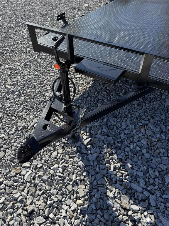 2025 Native Trailers 83x20 Steel Deck in New Tazewell, TN | Trailer Trader