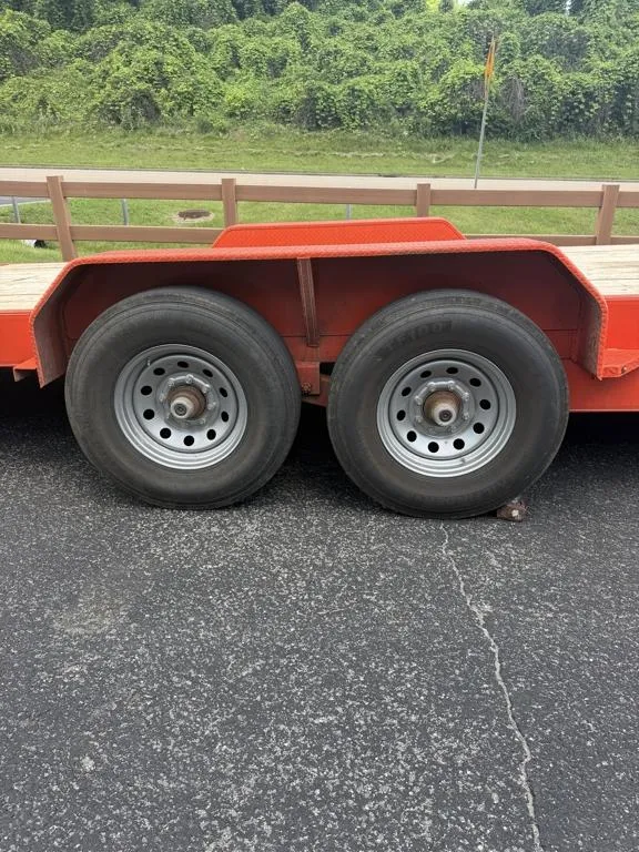used Equipment / Flatbed Trailers Native Trailers  for sale, in New Tazewell, TN Thumbnail 6