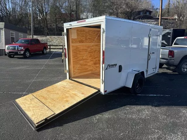 new Cargo (Enclosed) Trailers Homesteader Trailers  for sale, in New Tazewell, TN Thumbnail 8
