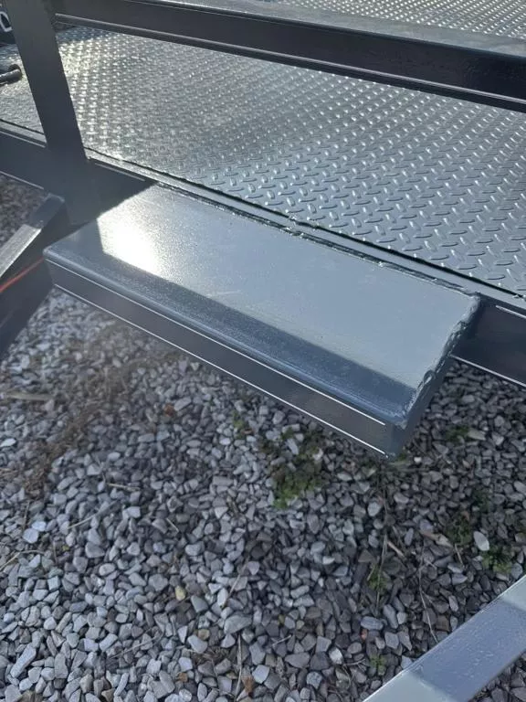 used Car Haulers / Racing Trailers Native Trailers  for sale, in New Tazewell, TN Thumbnail 4