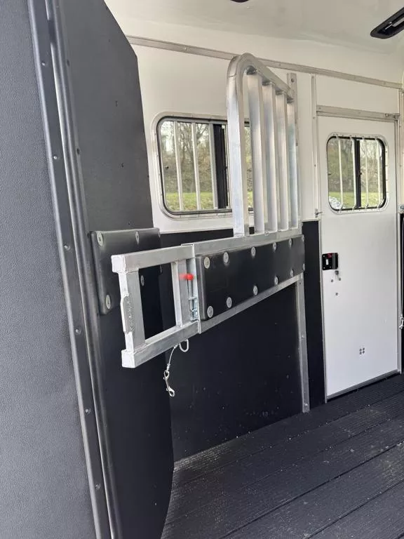 used Horse Trailers Homesteader Trailers  for sale, in New Tazewell, TN Thumbnail 17