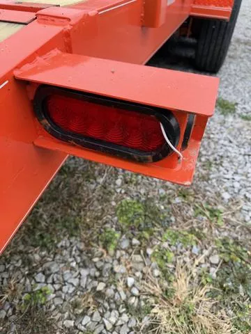 new Equipment / Flatbed Trailers Native Trailers  for sale, in New Tazewell, TN Thumbnail 9