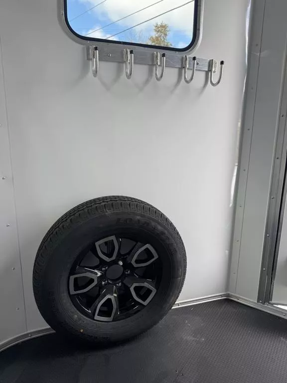 used Horse Trailers Homesteader Trailers  for sale, in New Tazewell, TN Thumbnail 24