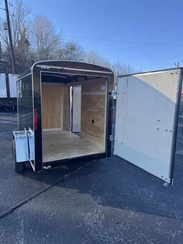 new Cargo (Enclosed) Trailers Homesteader Trailers  for sale, in New Tazewell, TN Thumbnail 7