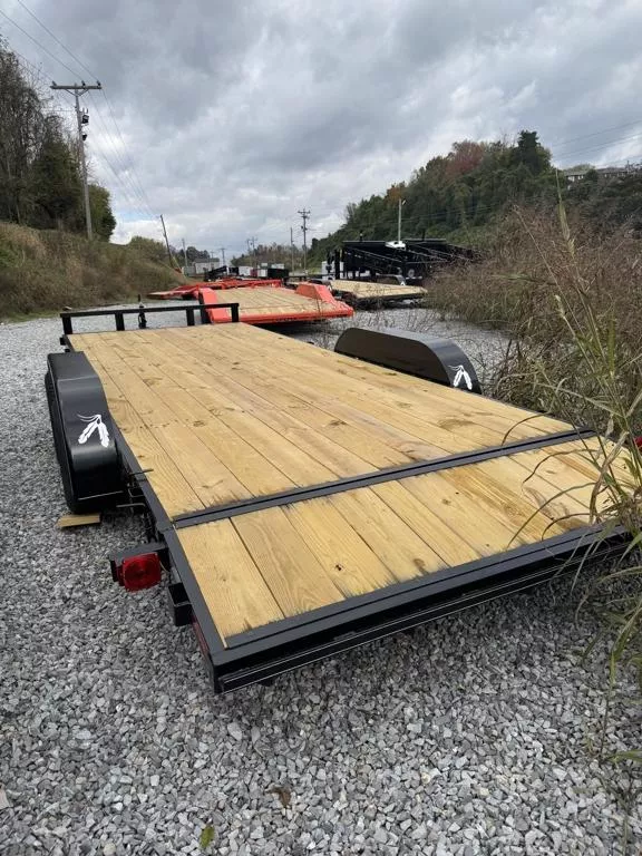 2025 Native Trailers 83x20 in New Tazewell, TN | Trailer Trader