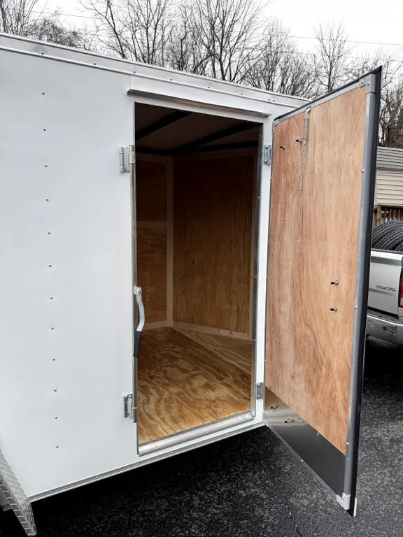 new Cargo (Enclosed) Trailers Homesteader Trailers  for sale, in New Tazewell, TN Thumbnail 5