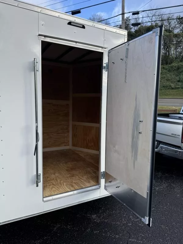 new Cargo (Enclosed) Trailers Homesteader Trailers  for sale, in New Tazewell, TN Thumbnail 9