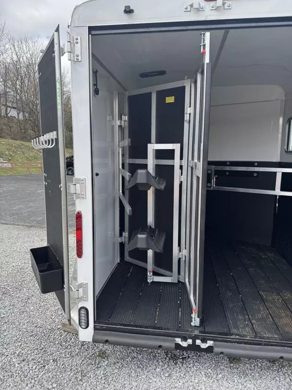 used Horse Trailers Homesteader Trailers  for sale, in New Tazewell, TN Thumbnail 13