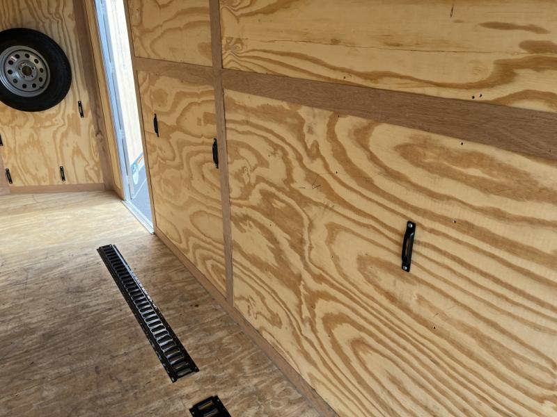 used Cargo (Enclosed) Trailers Cargo Mate  for sale, in Gainesville, FL Thumbnail 9