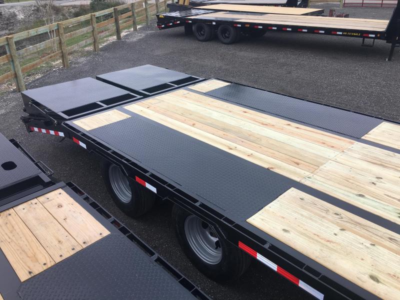 FB3024G TEXAS TRAILERS 30' GOOSENECK DECK OVER FLATBED SHOWN W/ MEGA RAMPS Texas Trailers