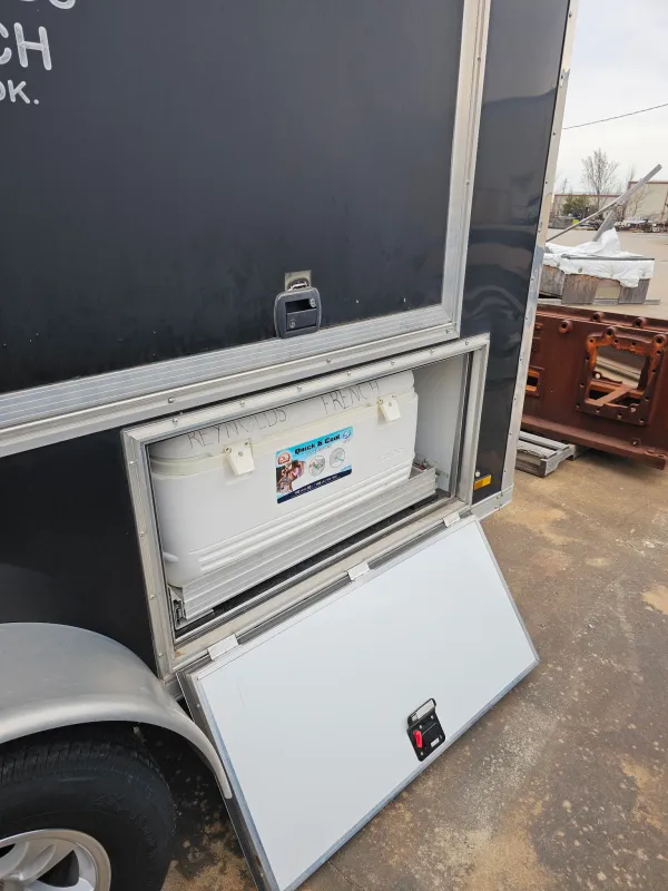 used Cargo (Enclosed) Trailers Pace American  for sale, in Tulsa, OK Thumbnail 2