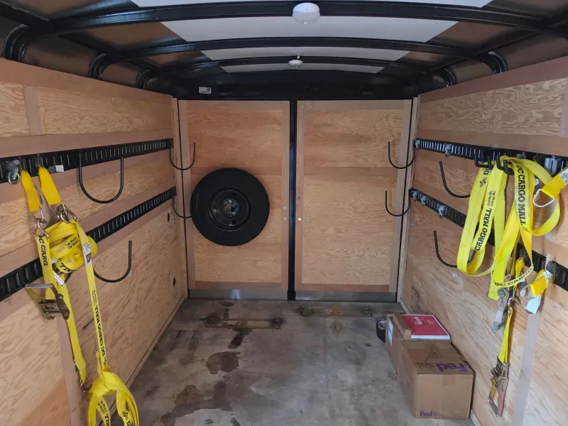 used Cargo (Enclosed) Trailers Interstate  for sale, in Davenport, CA Thumbnail 5