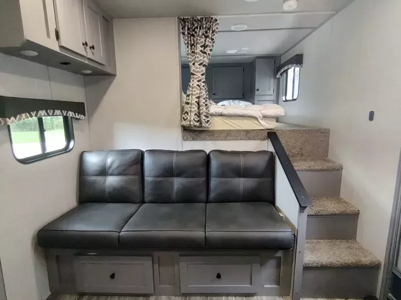 used Stock / Stock Combo Trailers Bison Trailers  for sale, in Hastings, MI Thumbnail 8