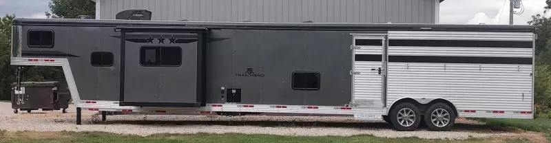 used Stock / Stock Combo Trailers Bison Trailers  for sale, in Hastings, MI Thumbnail 2