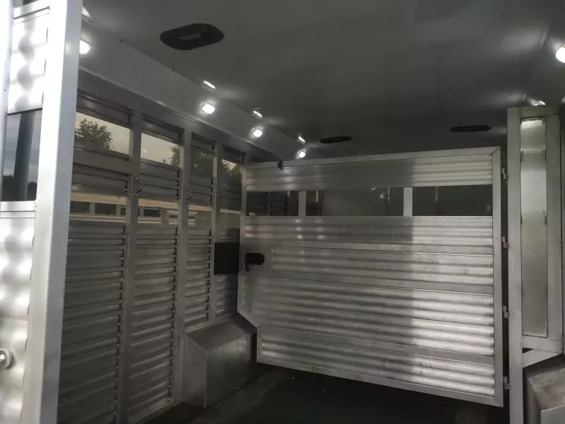 used Stock / Stock Combo Trailers Bison Trailers  for sale, in Hastings, MI Thumbnail 13