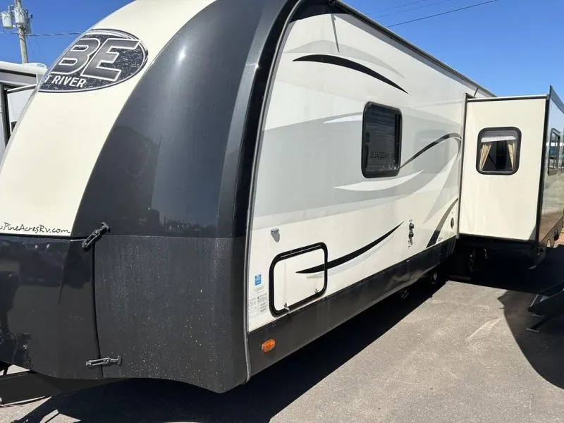 2017 Forest River vibe 268rks