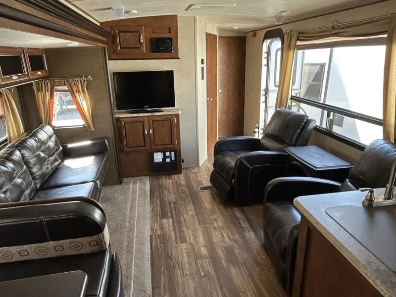 2017 Forest River vibe 268rks