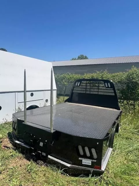 2022 CM Truck Beds BLSK 9'4x94x60 Bale Spike Rd1kTwxv8xji