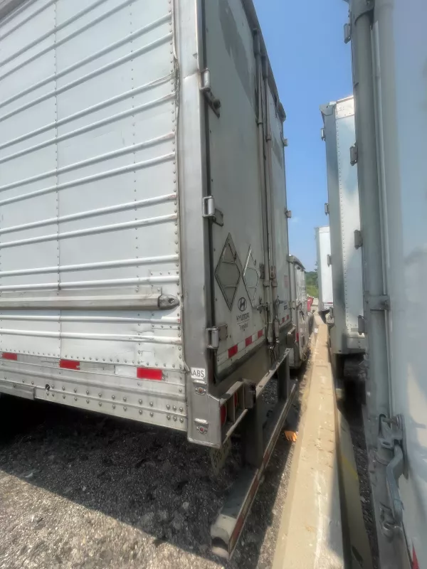 used Reefer Semi Trailers Hyundai  for sale, in Des Plaines, IL Thumbnail 5
