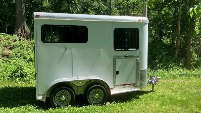 used Horse Trailers Adam  for sale, in Luray, VA Thumbnail 3