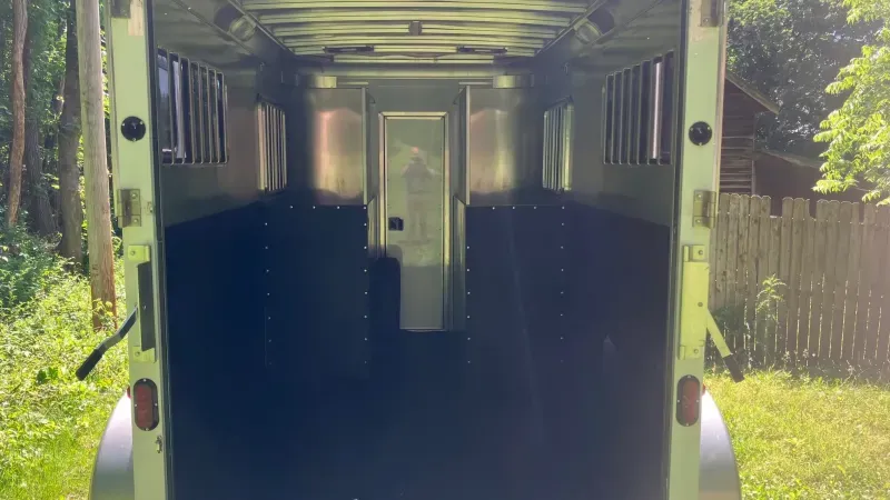 used Horse Trailers Adam  for sale, in Luray, VA Thumbnail 9