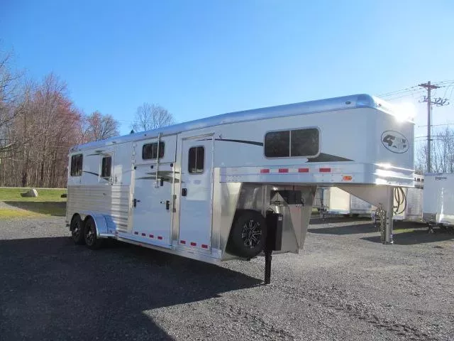 4-Star Trailers 2 Plus 1 with Extended Box Stall Horse Trailer PcdapEbidxlr