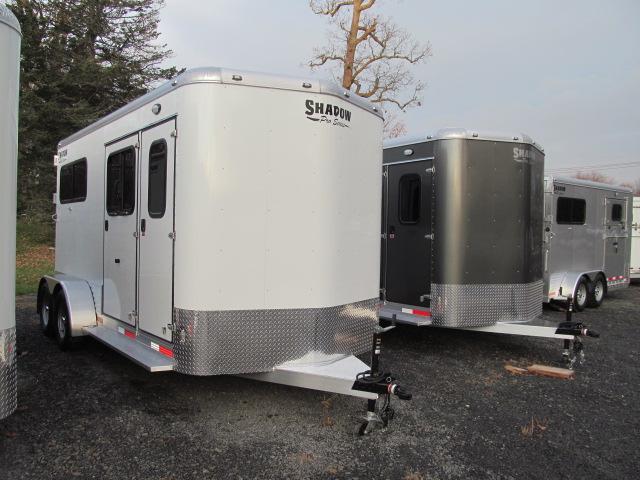 Shadow Trailers Pro Series 2 H BP W/ Dressing Room Horse Trailer Shadow Trailers Pro Series 2 H BP W/ Dressing Room Horse Trailer
