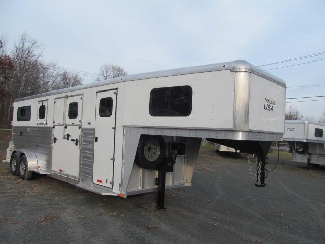 Trailers USA Inc. Patriot 2 plus 1 Combo GN with Rolling Carriage Divider Trailers USA Inc. Patriot 2 plus 1 Combo GN with Rolling Carriage Divider