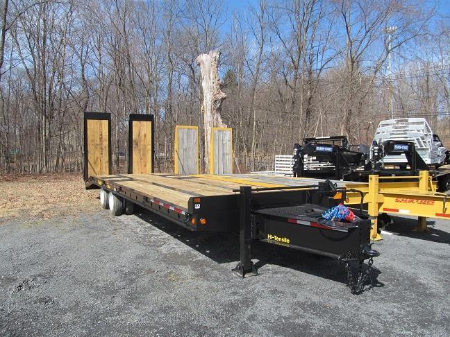 Winston 20 Ton Paver w/ 8 Hydraulic Ramps Equipment Trailer Winston 20 Ton Paver w/ 8 Hydraulic Ramps Equipment Trailer