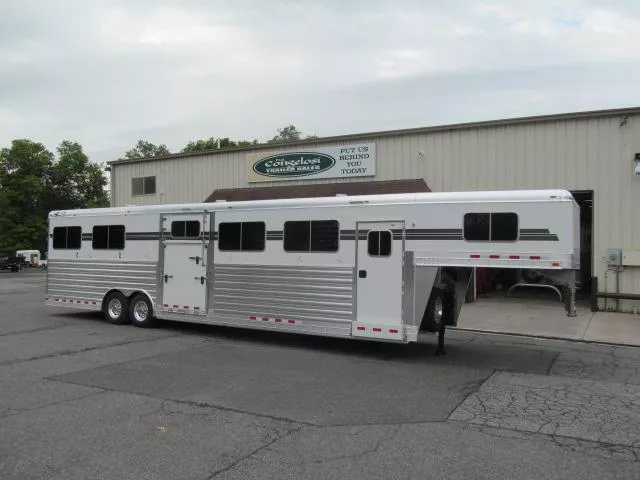 4-Star Trailers 6 Horse Head to Head with Dressing Room MfJA6iqhub82
